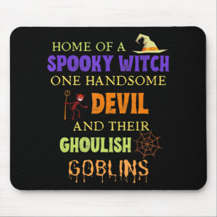 Familien-Halloween-Zitat mit Hexe Teufel Spinnenne Mousepad