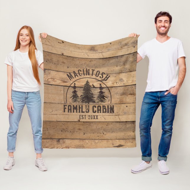 Familienhaus Name Rustikales Holz Personalisiert Fleecedecke (Beispiel)