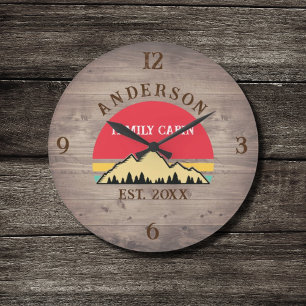 Familienhütte Rustikal Retro Bäume Familienname Große Wanduhr