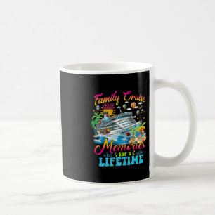 Familienkreuzfahrt schafft Erinnerungen für ein Le Kaffeetasse