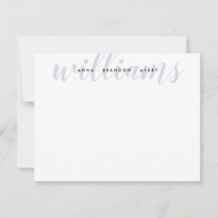 Familienname Hochzeit Paar Silver Gray Script Mitteilungskarte