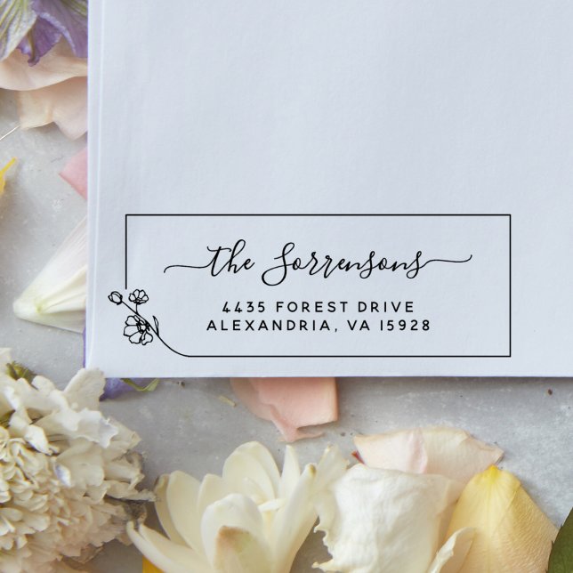 Familienname Kalligrafie Floral Rücksendeadresse Permastempel (Rubber Stamp Mock-up)