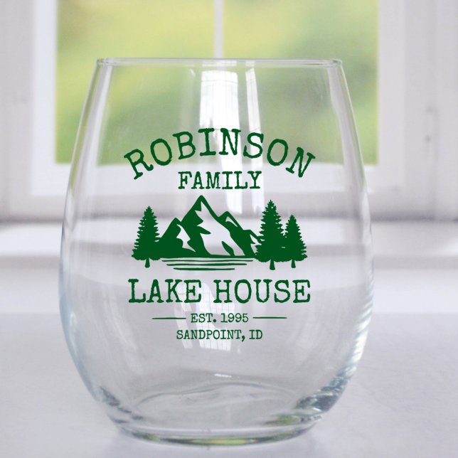 Familienname Lake House Forest Green Trees Weinglas Ohne Stiel (Von Creator hochgeladen)