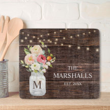 Familienname-Monogramm-Blumen-Mason-Glas-Rustikal