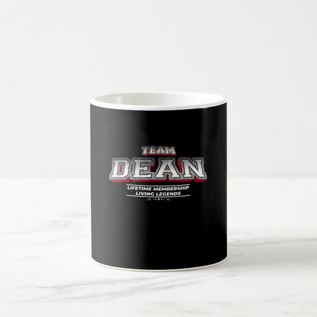 Familienname Nachname des Teams DEAN Kaffeetasse (Mittel)