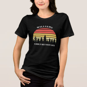 Familientreffen Individuelles Camping-Abenteuer So Tri-Blend Shirt