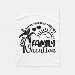Familienurlaub 2025 Strand passende Familie Sommer Fleecedecke