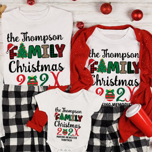 Familienweihnachtsknüpfen Erinnerungen zusammen Tri-Blend Shirt