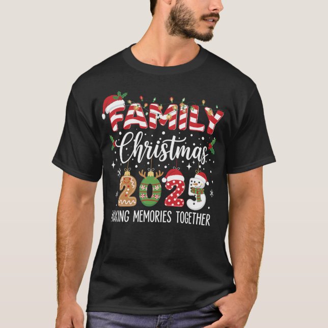 Family Christmas 2025 Matching Costume Xmas Squad  T-Shirt (Vorderseite)