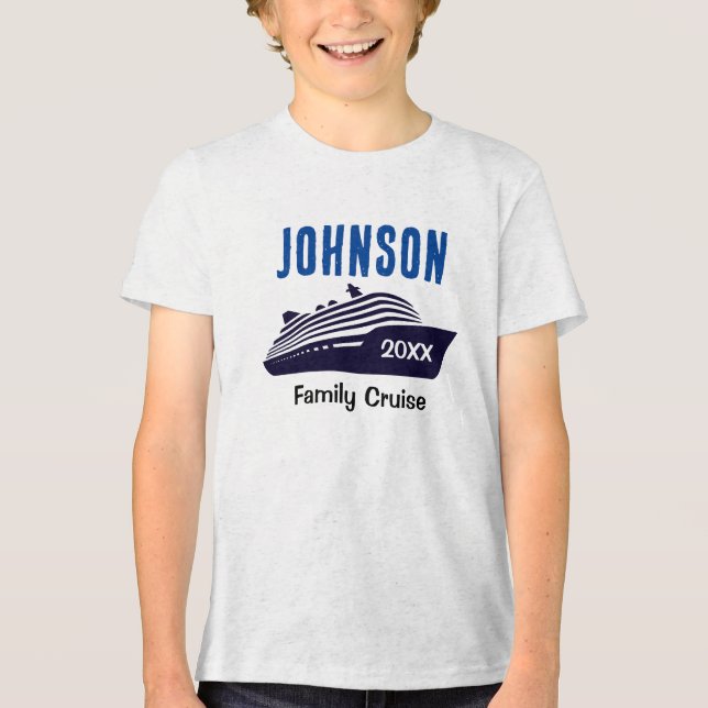 Family Cruise Ship Personalisiert Kids Boy Tshirt (Vorderseite)