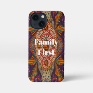 Family First Quote Phone Cover – Protective iPhone 13 Mini Hülle