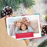 FAMILY FOTO modern, minimalistisch, geometrisch ro Feiertagskarte<br><div class="desc">per kat massard >>> WWW.SIMPLYSWEETPAPERIE.COM<<< An elegant card design featuring quote that you can change yourself! White geometric border on the backside, giving you the opportunity to handwrite a personal message or place a full portrait photo. NOTE >> Kontaktieren Sie mich kat@simplysweetpaperie.com wenn Sie Hilfe benötigen, um Ihre Fotos perfekt...</div>