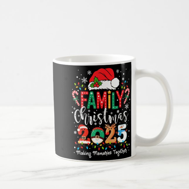Family Funny Christmas Matching 2025 Santa Tee Paj Kaffeetasse (Rechts)