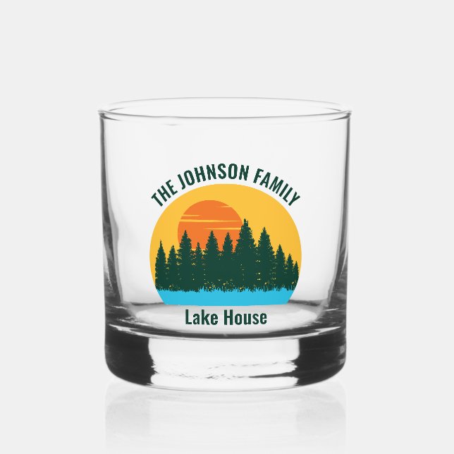 Family Lake House Sunset Personalisiert Whiskyglas (Vorderseite)