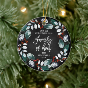 Family Of Four Personalized Rustic Holly Wreath Keramik Ornament