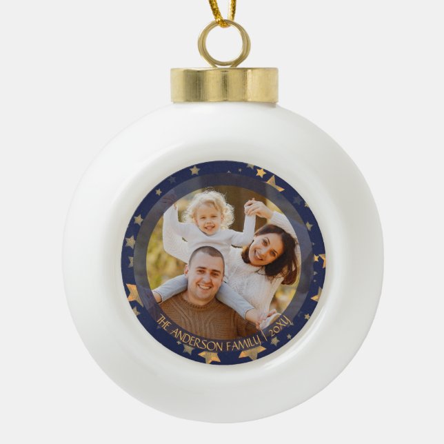 Family Photo Blue Gold Star Elegant Holiday Keramik Kugel-Ornament (Vorderseite)