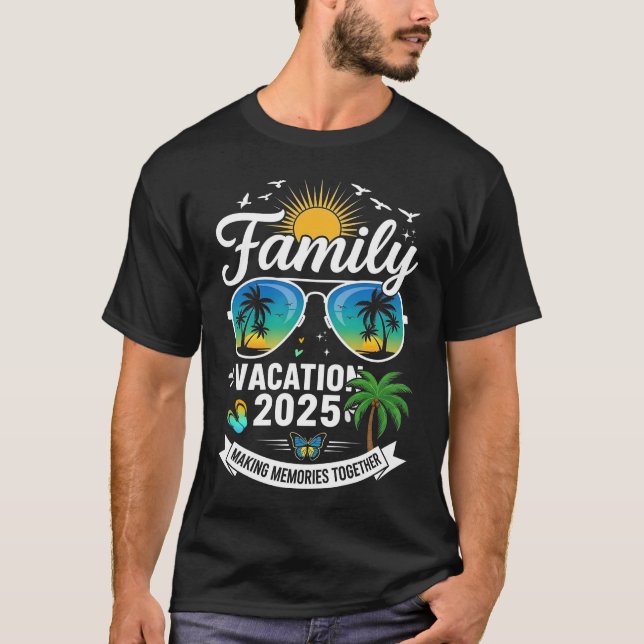 Family Vacation 2025 Beach Matching Group Family T-Shirt (Vorderseite)