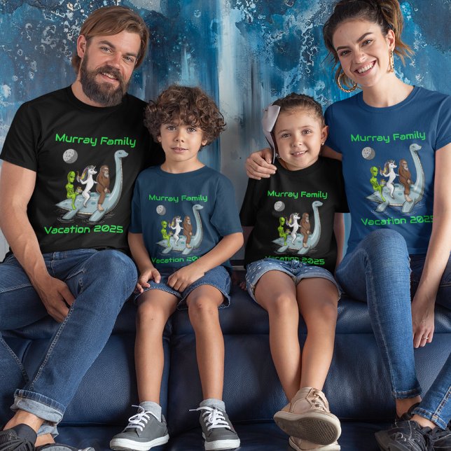 Family Vacation Group T-Shirt Bigfoot Unicorn Alie (Von Creator hochgeladen)