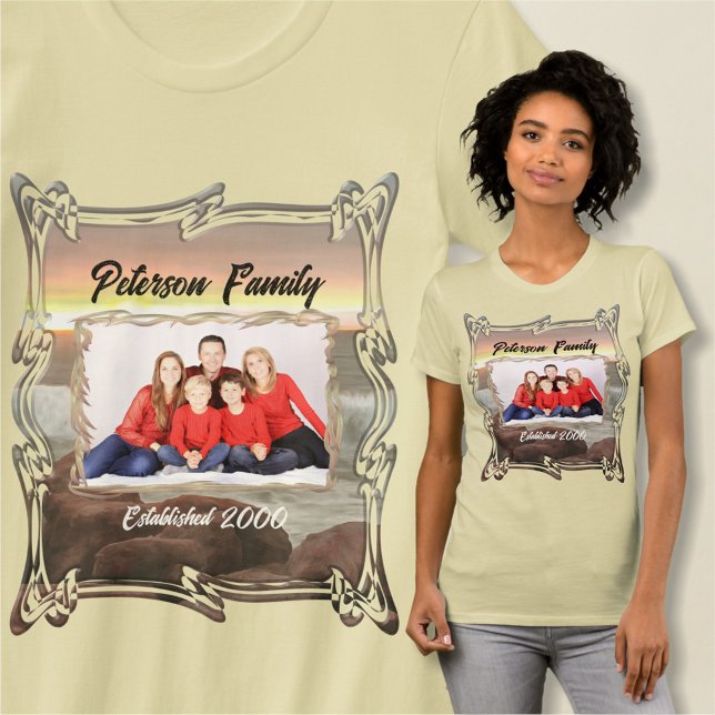 Family Waves and Boulders 0893 T-Shirt (Von Creator hochgeladen)