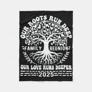 Family Wiedersehen 2025 Unsere Wurzeln laufen tief Fleecedecke