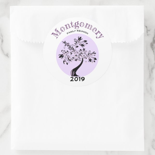 Family Wiedersehen Party Trendy Lila Tree Artwork Runder Aufkleber (Tasche)