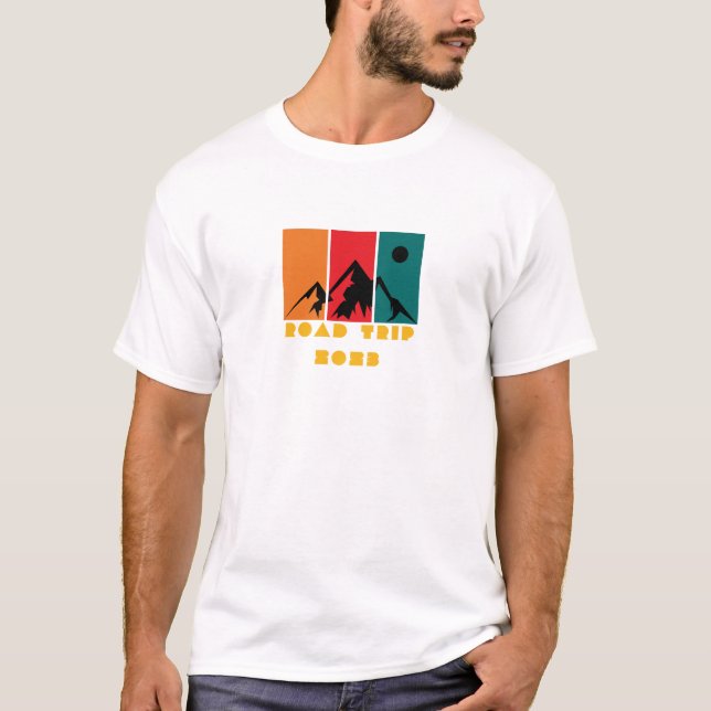 Family Wiedersehen Road Trip 2023 Mountain Sunset T-Shirt (Vorderseite)