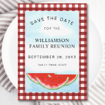 Family Wiedersehen Save the Date Watermelon<br><div class="desc">Planen Sie eine Wiedersehen? Lass Deiner Familie das Datum mit dieser einzigartigen Save the Date Karte kennen. Er ist mit Wassermelonen in Aquarelltönen,  einem blauen Himmel und einem Karo in Rot und Weiß mit Büffel dekoriert. Einfach anpassbar. Original Wasserfarbe © Michele Davies.</div>