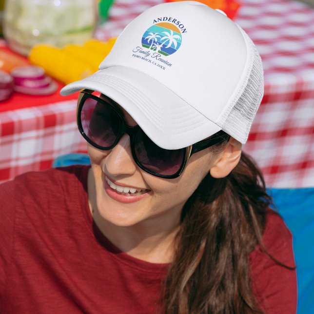 Family Wiedersehen Summer Beach Palmen Truckerkappe (Several colors to choose from.)