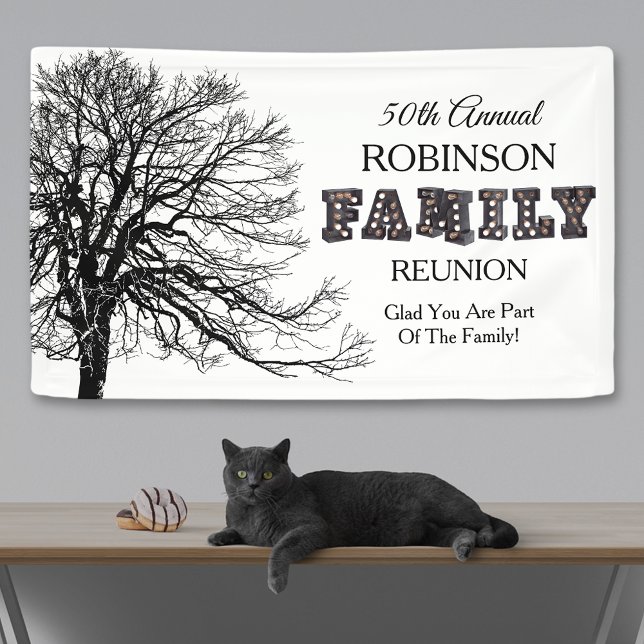 Family Wiedersehen Tree Marquee Lights Banner (Von Creator hochgeladen)