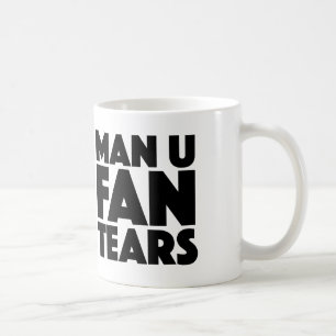 Fan des Mann-U zerreißt Tasse für Liverpool- u.