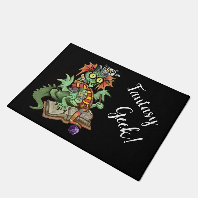 Fan Dragon "Fantasy Geek!" Fußmatte (Schrägansicht)