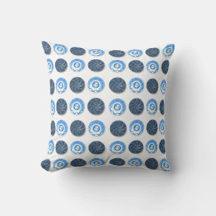 Fancy Blue Nähnäpfe auf weißem Muster Kissen