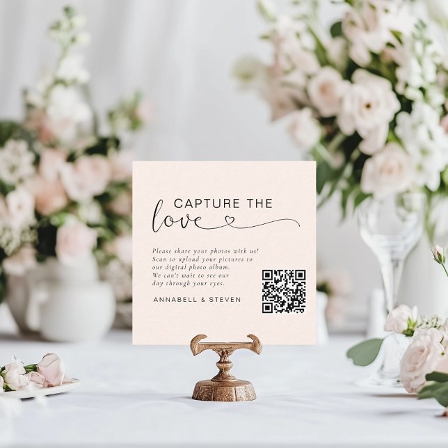 Fangen Sie die Liebe ein! Custom QR-Code Wedding Begleitkarte (Capture the love! Photo, QR-Code, Wedding Table Card, Blush-Beige.)