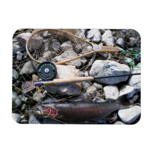 Fanggerät und Fisch an Land Magnet