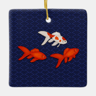 Fantail Goldfish über Seigaiha Wave Pattern Japani Keramikornament
