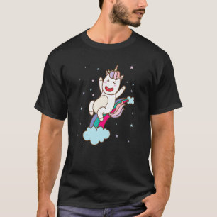 Fantasie-Pferd-Einhorn auf dem Regenbogen T-Shirt