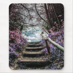 Fantasie-Waldschritte Mousepad
