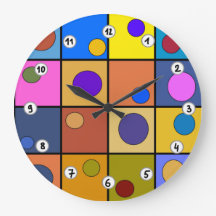 Fantasievolle Wanduhr