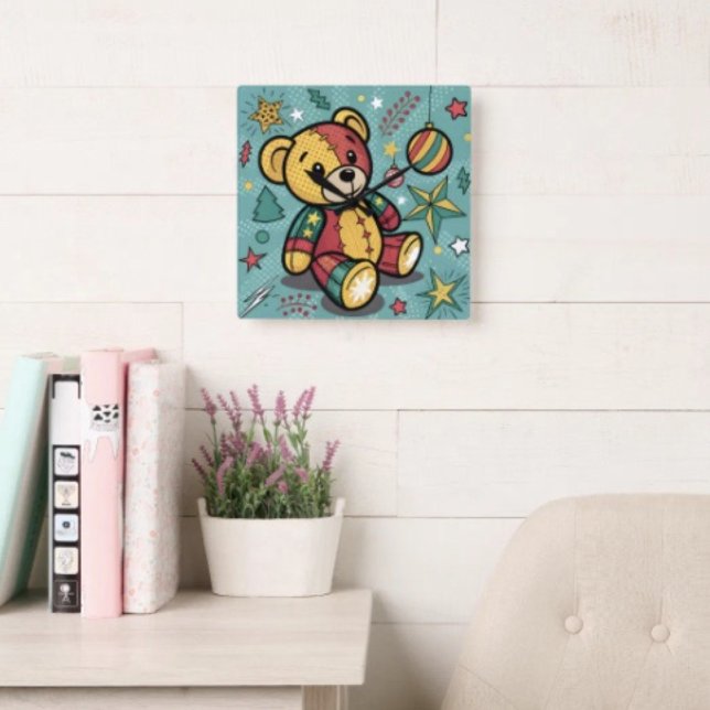 Fantasievoller Patchwork-Weihnachts-Teddybär Quadratische Wanduhr (Wall Clock backside hanging slot  non-ticking design. 2 sizes: 8" diameter or 10.75" diameter.)