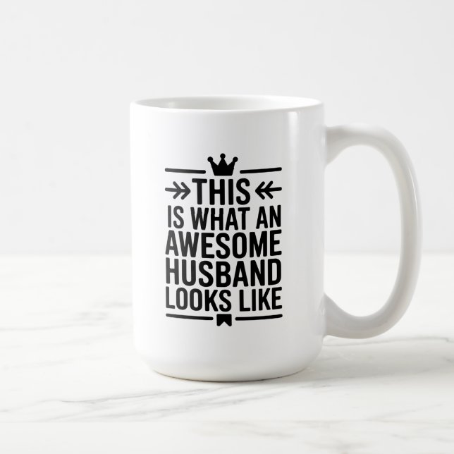 Fantastischer Ehemann Minimale Typografie Kaffeetasse (Rechts)