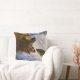 Fantastisches Grizzlybärn-Lachsbild Kissen (Couch)