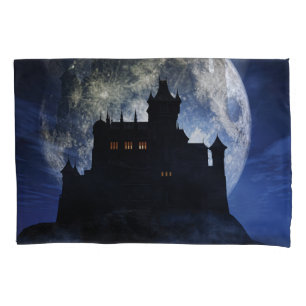 Fantasy-Burg in der Nacht Kissenbezug