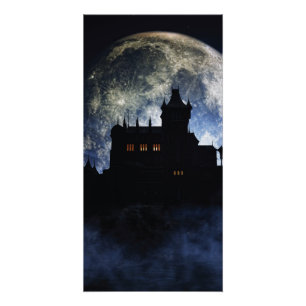 Fantasy-Burg in der Nacht Poster