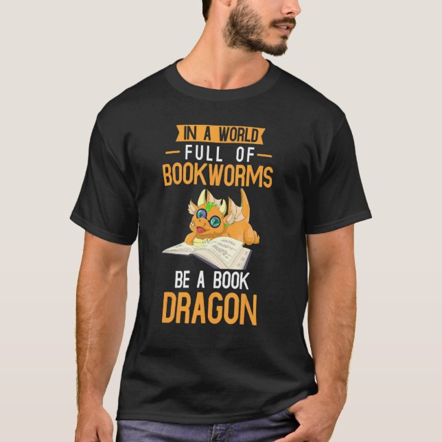 Fantasy Creature Library Bookworm Lesebuch Dr. T-Shirt (Vorderseite)