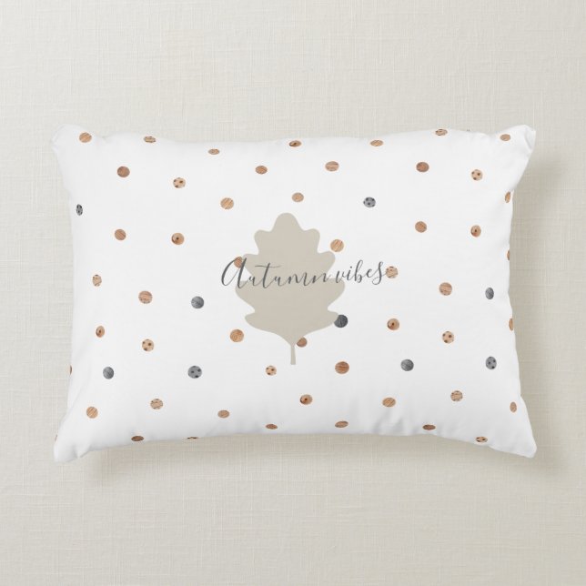 Fantasy-inspirierte botanische Elemente Dekokissen (Vorderseite)