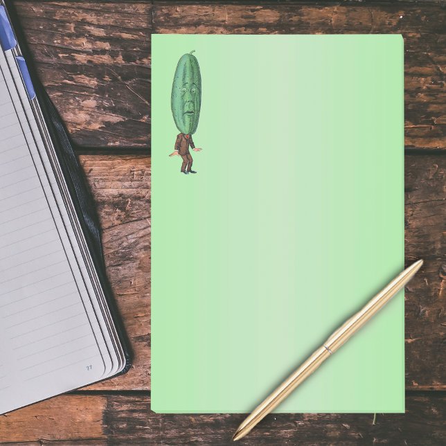 Fantasy Pickle Man Brown Anzug Post-it Klebezettel (Silly man brown suit big green pickle head with face on light green large post it notes.)