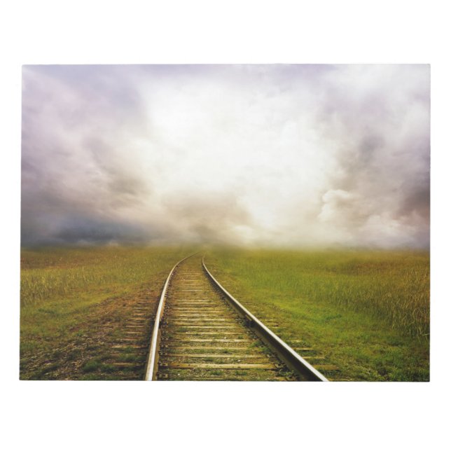 Fantasy Rail Tracks in einer Herbstdämmerwiese Notizblock (Vorderseite)