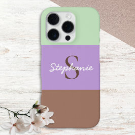 Farbblock Chic Taupe Lilac Green Mit Monogramm iPhone 16 Pro Hülle