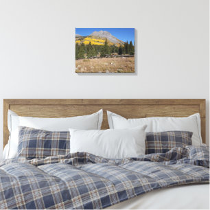 Farben, Berge und Zäune Monte Polos Leinwanddruck