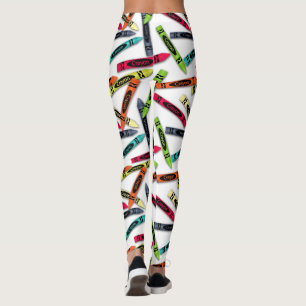 Farben von Crayons, Sie passen die Leggings an.